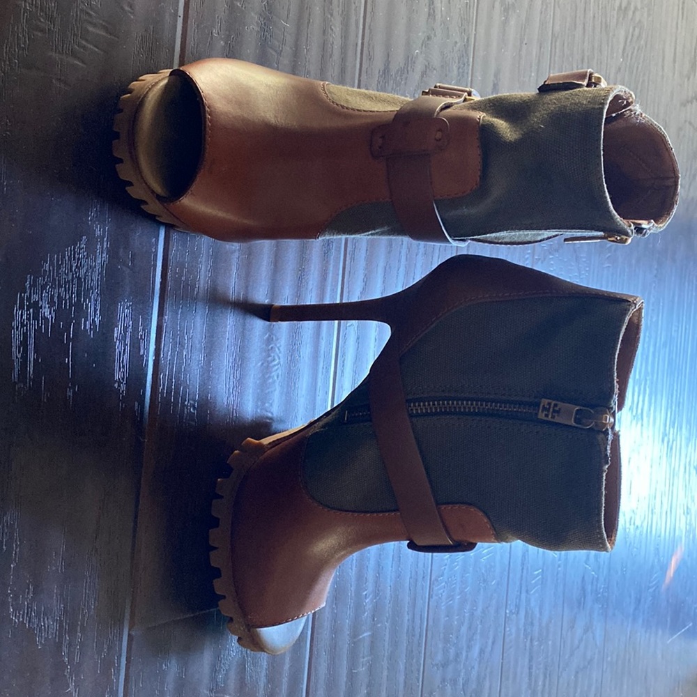Tory Burch open toe boots